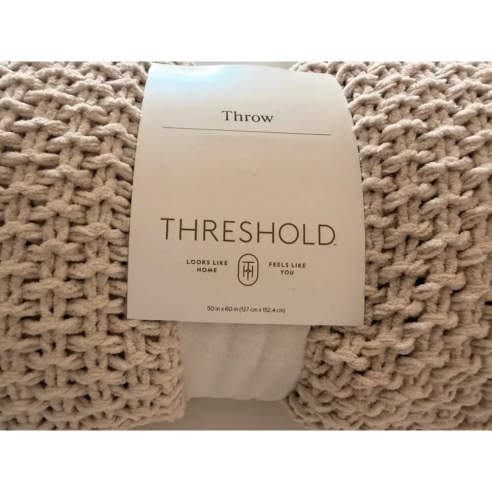 Threshold Chunky Knit Throw Blanket Cream Beige 50x60 Recycled Polyester NWT